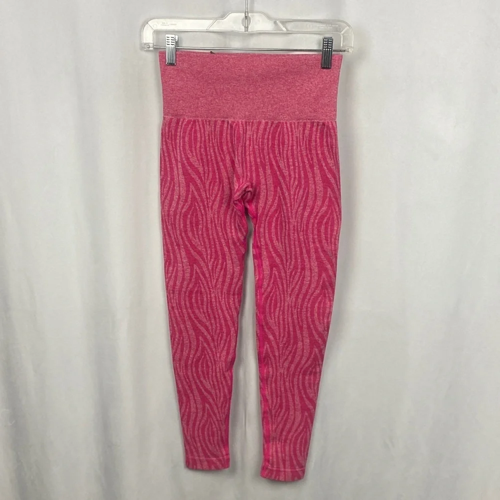 NVGTN Fuchsia Zebra Seamless Leggings - Size Small - Picture 4 of 13